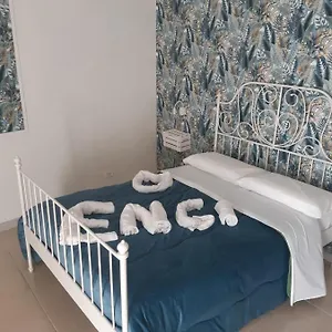 Engi Hébergement de vacances Naples